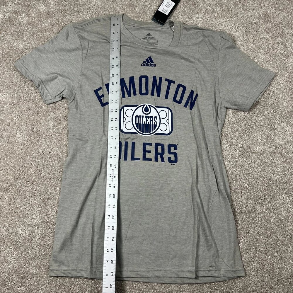 Adidas Womens Small Gray‎ Edmonton Oilers NHL Performance The Go To Tee NWT - Picture 8 of 8